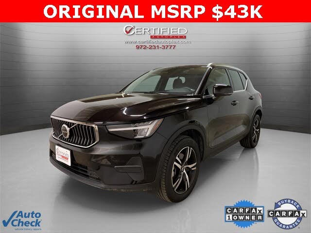 2025 Volvo XC40 B5 Core Bright Theme AWD
