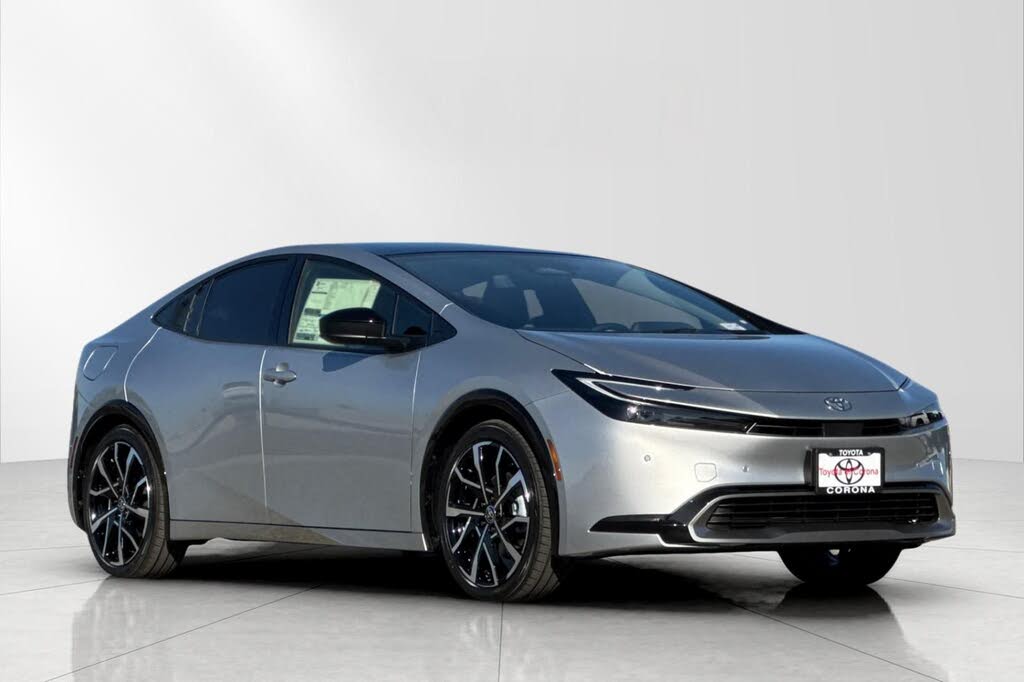 2026 Toyota Prius Plug-In Hybrid XSE FWD