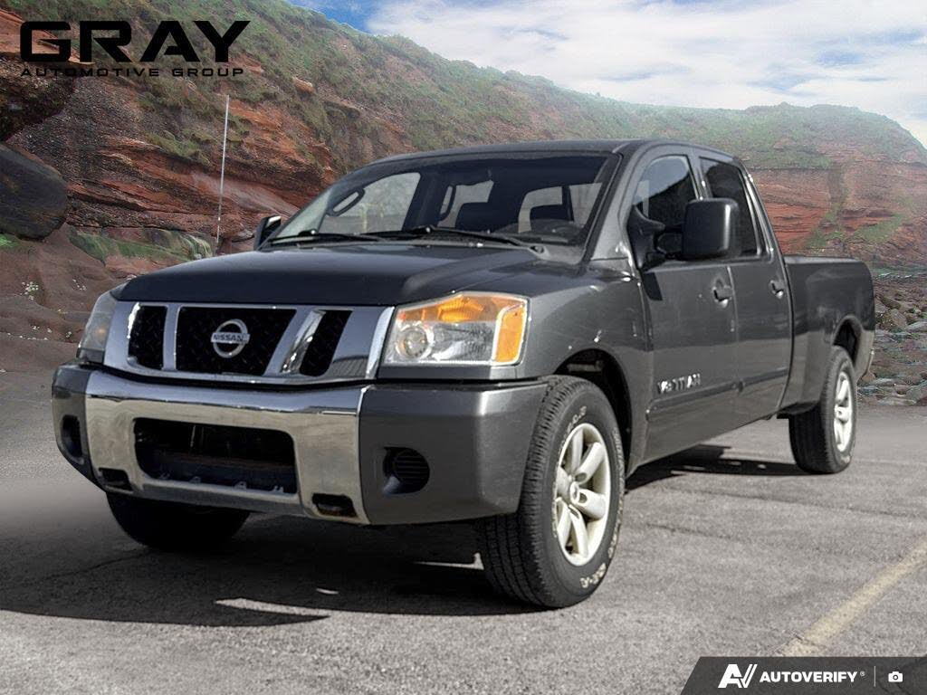 2011 Nissan Titan SV Crew Cab 4WD LWB
