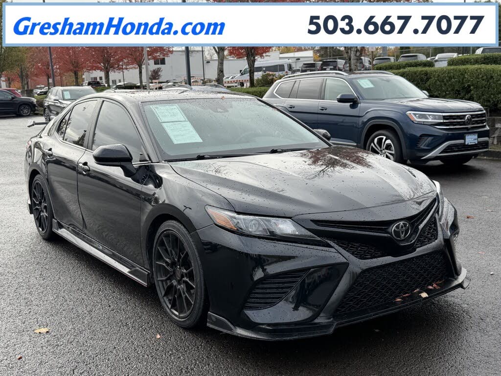 2020 Toyota Camry TRD FWD