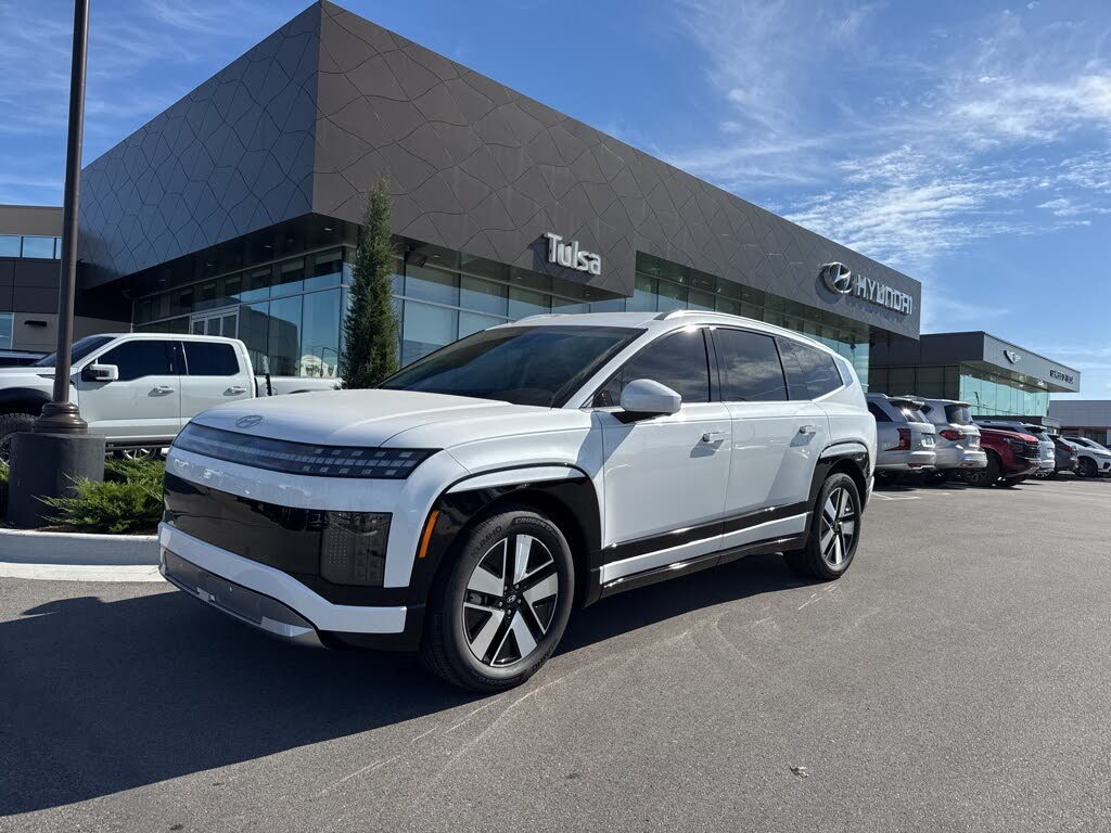 2026 Hyundai Ioniq 9 SEL AWD