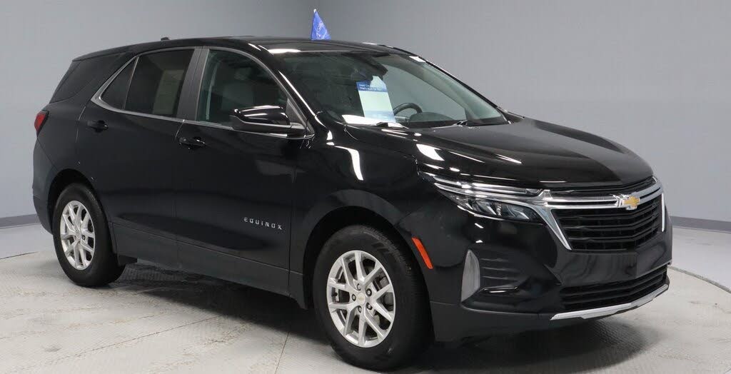 2023 Chevrolet Equinox LT FWD with 2FL