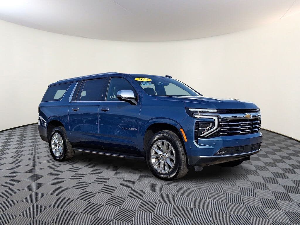 2025 Chevrolet Suburban Premier 4WD