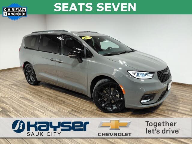 2025 Chrysler Pacifica Limited FWD