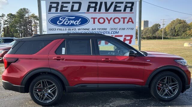 2025 Ford Explorer ST-Line RWD