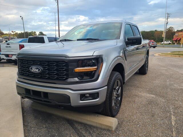 2025 Ford F-150 STX 4dr SuperCrew 4WD