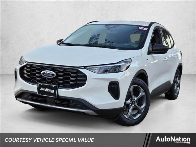 2025 Ford Escape ST-Line FWD