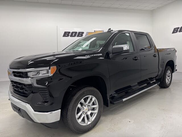 2026 Chevrolet Silverado 1500 LT Crew Cab 4WD