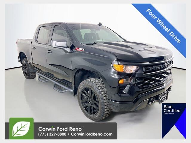 2023 Chevrolet Silverado 1500 Custom Trail Boss Crew Cab 4WD