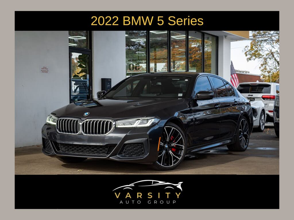 2022 BMW 5 Series 530i RWD