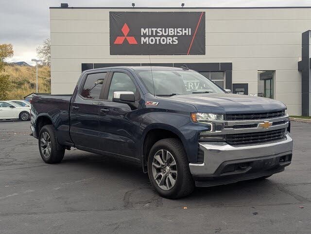 2022 Chevrolet Silverado 1500 LT Crew Cab 4WD