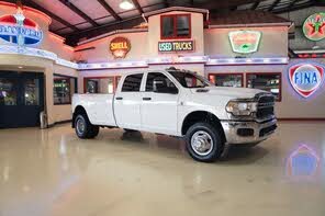 RAM 3500 Tradesman Crew Cab LB DRW 4WD