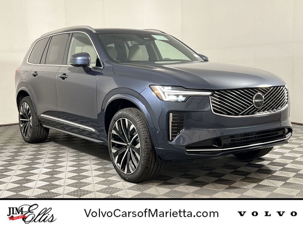 2026 Volvo XC90 B5 Plus 7-Passenger AWD