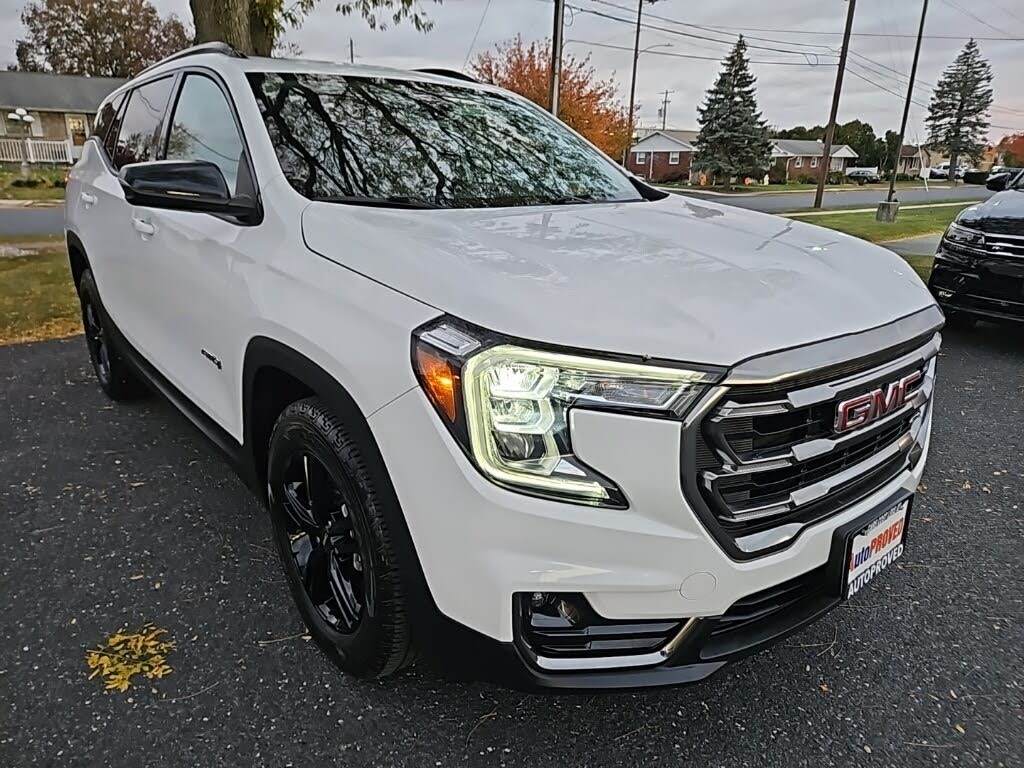 2022 GMC Terrain AT4 AWD