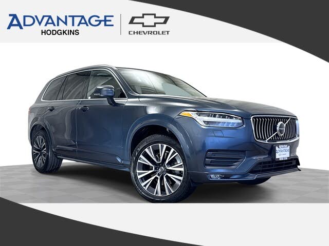 2022 Volvo XC90 T6 Momentum 7-Passenger AWD
