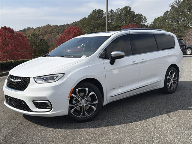 2026 Chrysler Pacifica Pinnacle FWD