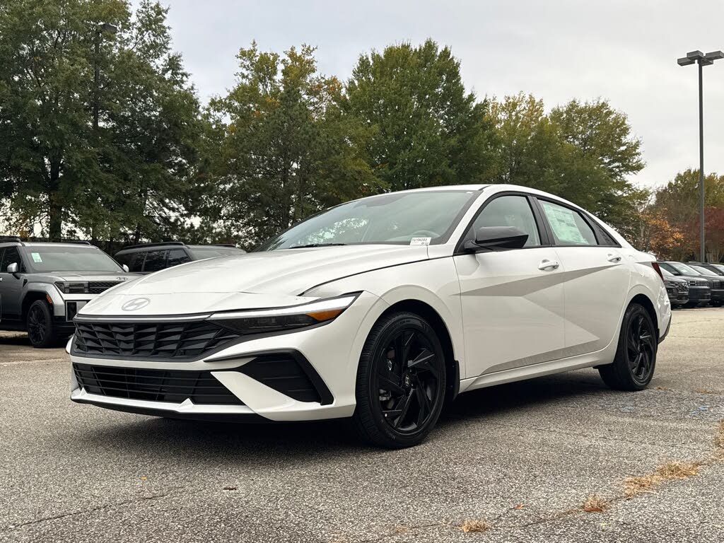 2026 Hyundai Elantra SEL Sport FWD