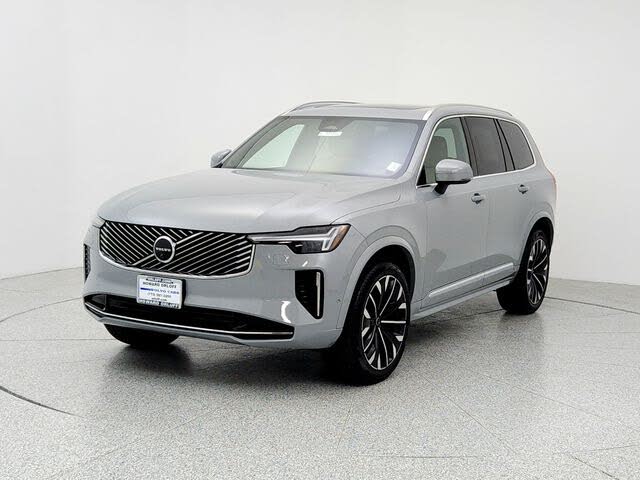 2026 Volvo XC90 B5 Plus 7-Passenger AWD