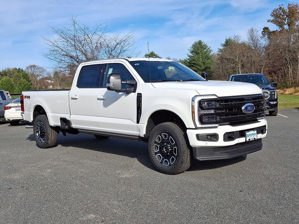 2026 Ford F-350 Super Duty Platinum Crew Cab 4WD
