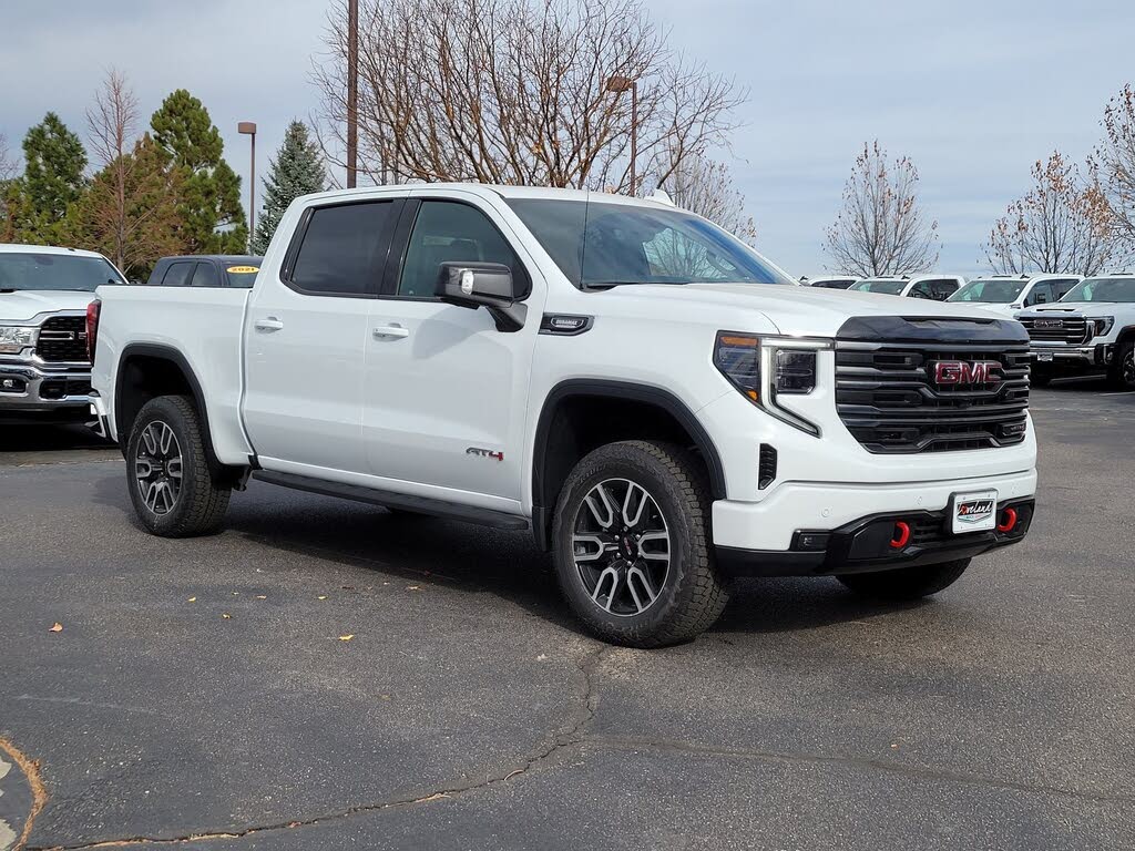 2026 GMC Sierra 1500 AT4 Crew Cab 4WD
