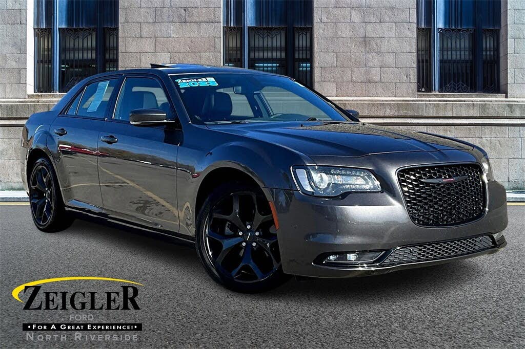 2023 Chrysler 300 S V6 RWD
