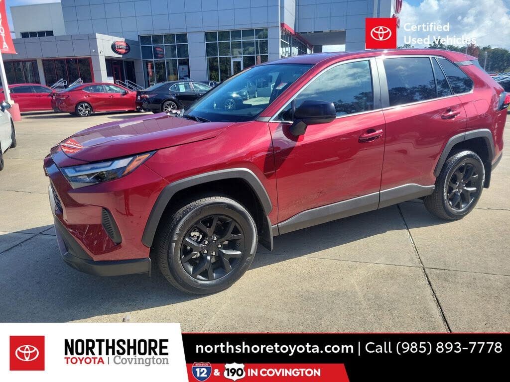 2025 Toyota RAV4 LE FWD