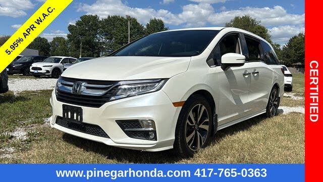 2018 Honda Odyssey Touring Elite FWD