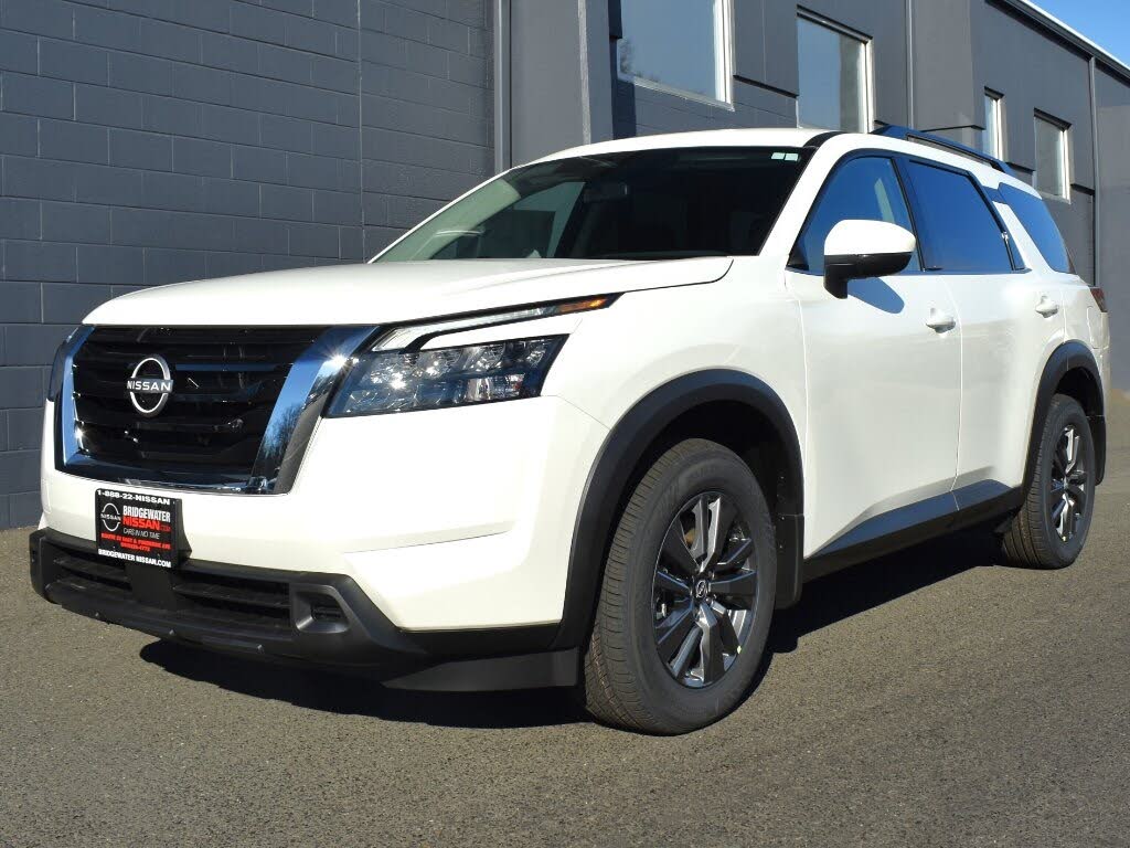 2025 Nissan Pathfinder SV 4WD