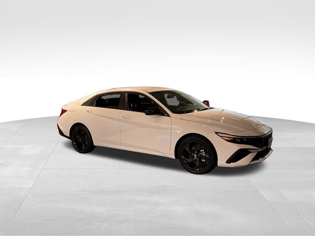 2026 Hyundai Elantra Hybrid SEL Sport FWD