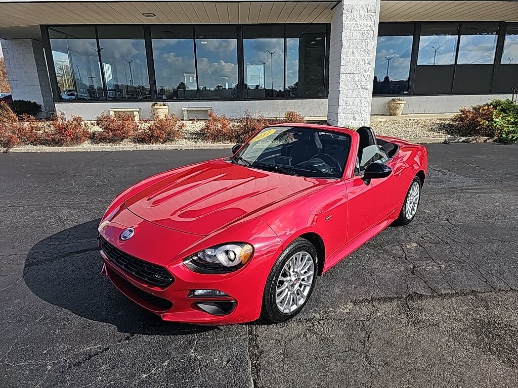 2017 FIAT 124 Spider Classica RWD