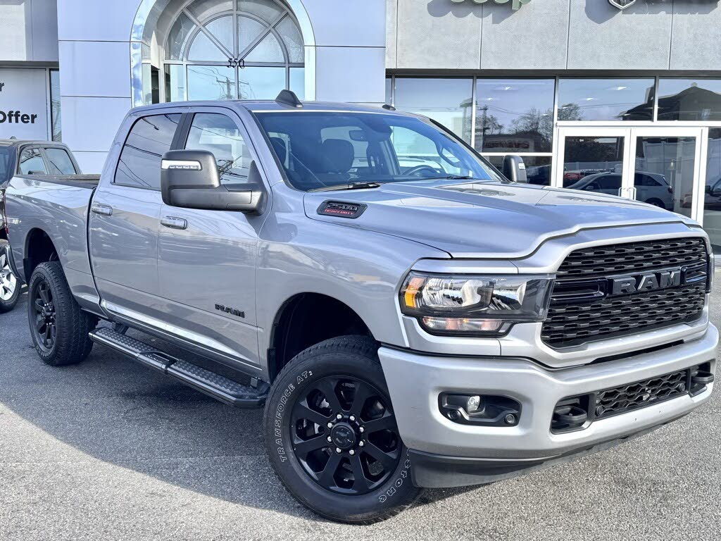 2024 RAM 2500 Big Horn Crew Cab 4WD