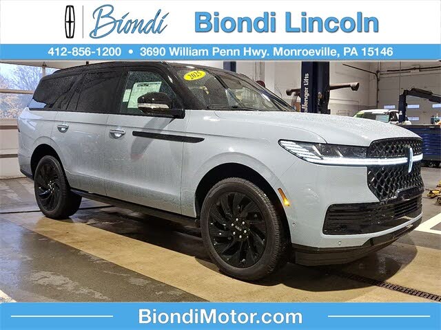 2025 Lincoln Navigator Reserve 4WD