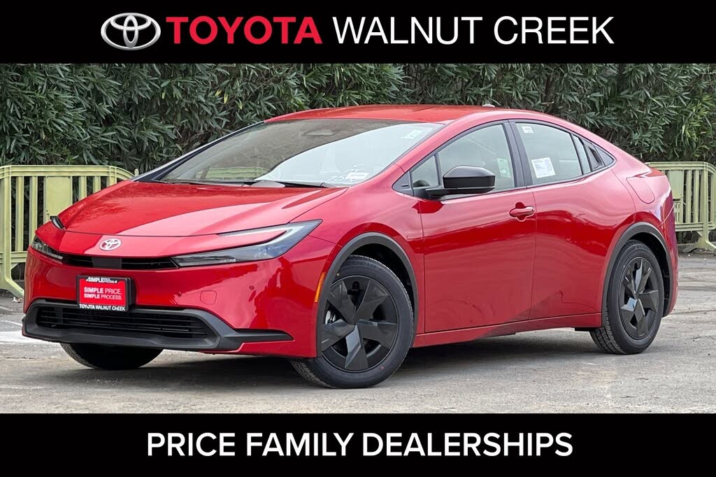 2026 Toyota Prius LE FWD