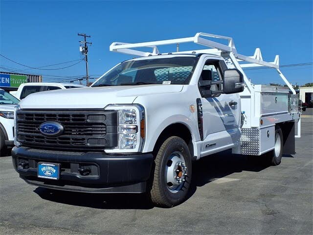 2024 Ford F-350 Super Duty Chassis XL DRW RWD