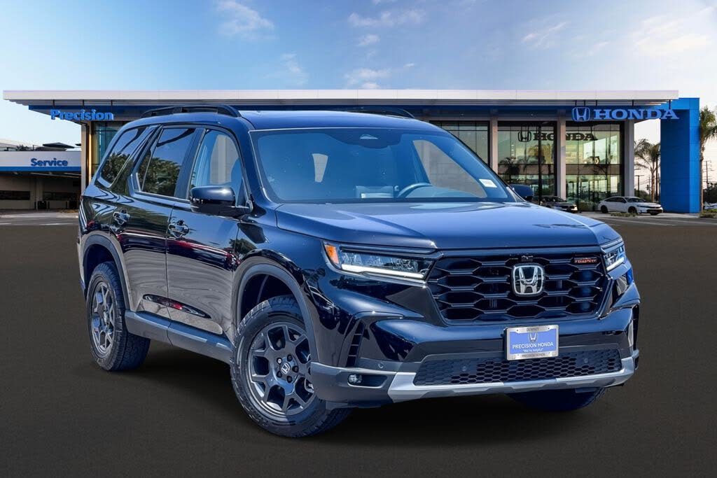 2025 Honda Pilot TrailSport AWD