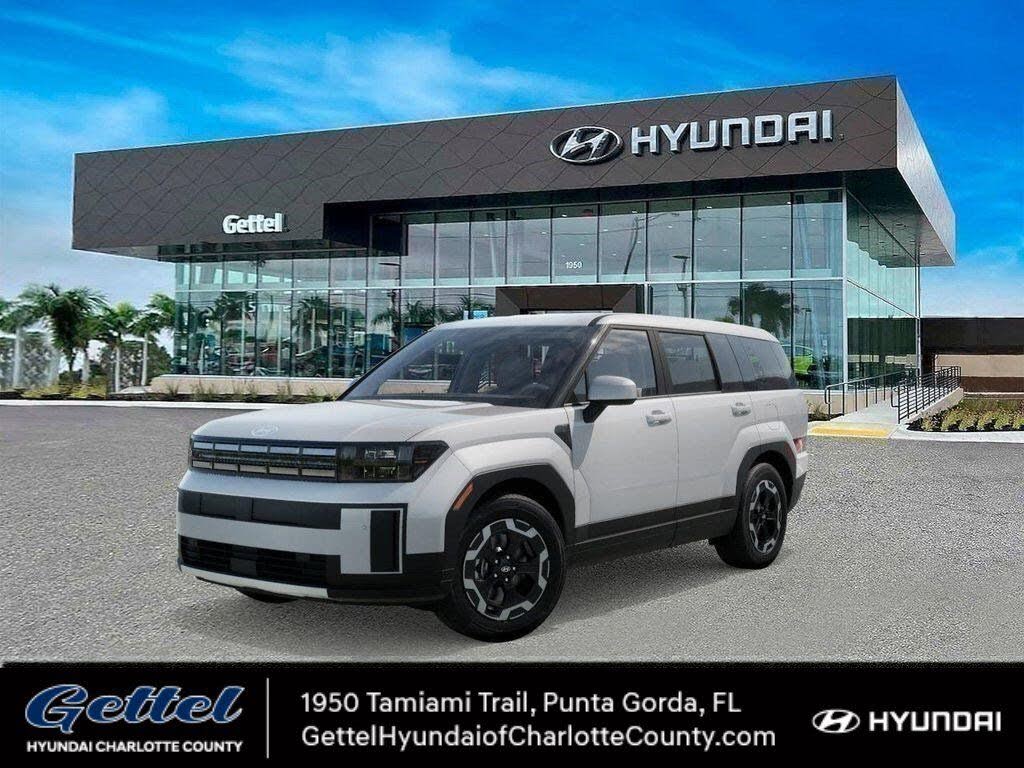 2026 Hyundai Santa Fe SE FWD