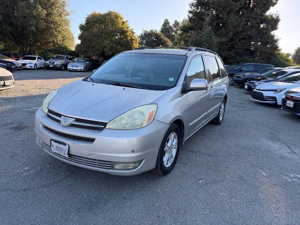 2004 Toyota Sienna 4 Dr XLE Limited Passenger Van