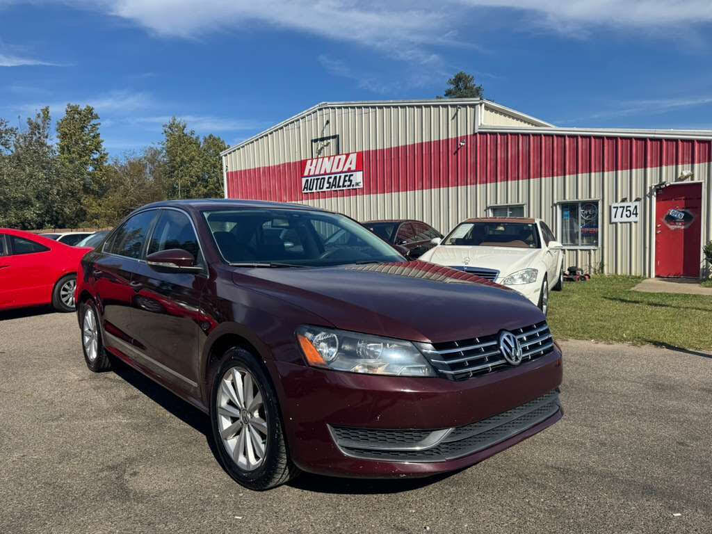 2012 Volkswagen Passat SEL