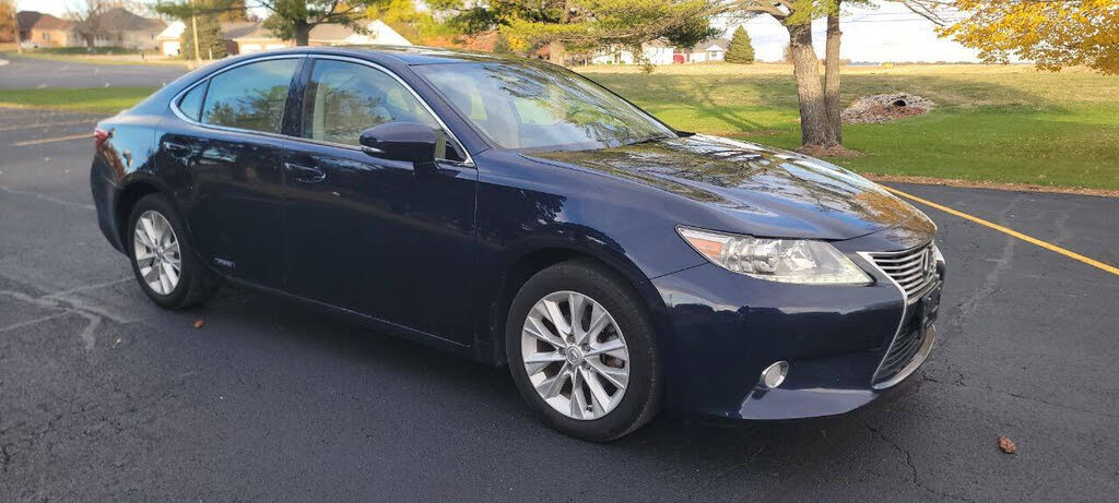 2013 Lexus ES Hybrid 300h FWD