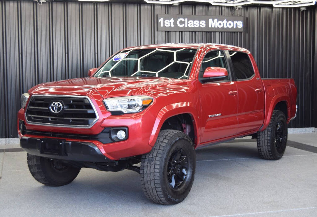 2017 Toyota Tacoma SR5 I4 Double Cab RWD