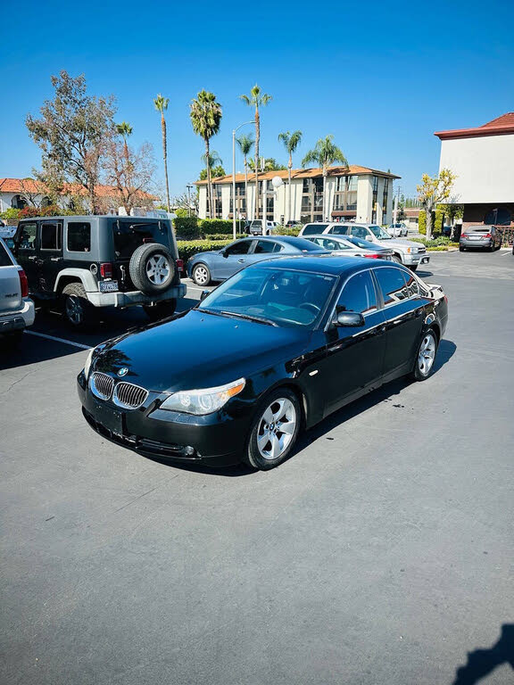 2007 BMW 5 Series 525i Sedan RWD