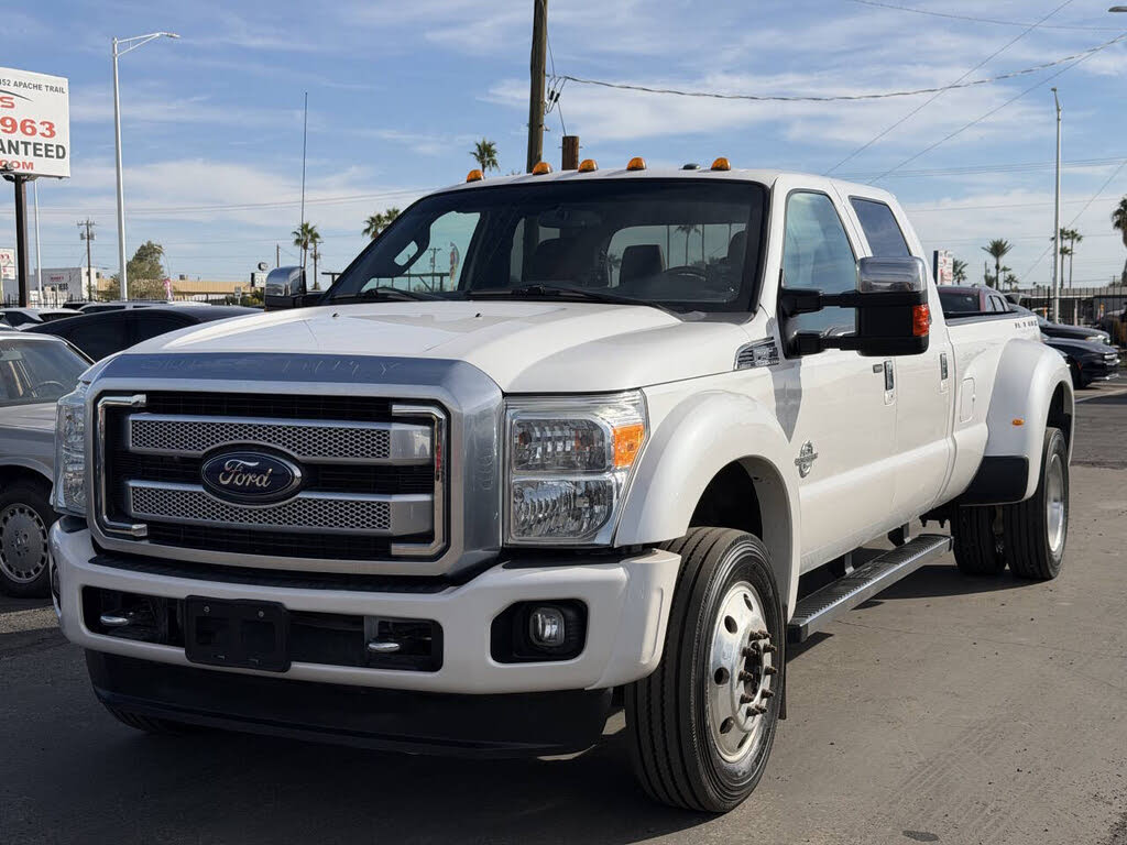 2016 Ford F-450 Super Duty Lariat Crew Cab LB DRW 4WD
