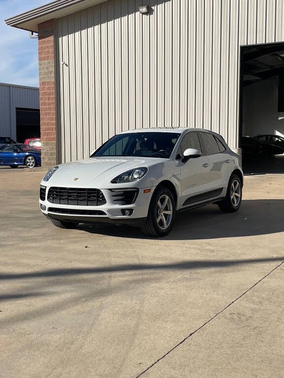 2017 Porsche Macan AWD
