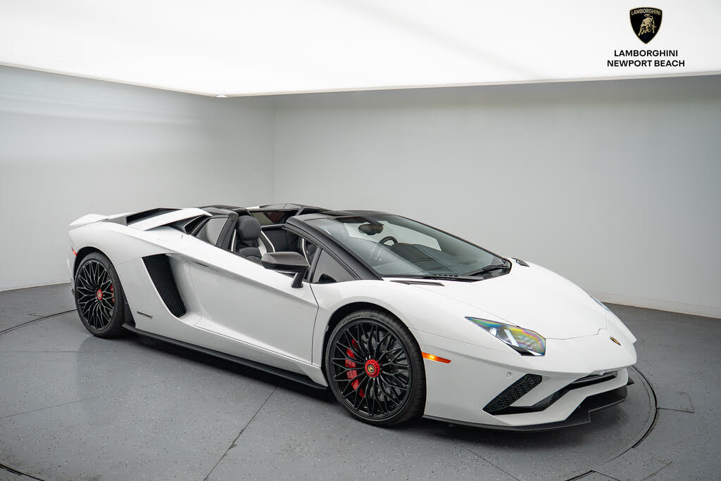 2019 Lamborghini Aventador LP 740-4 S Coupe AWD