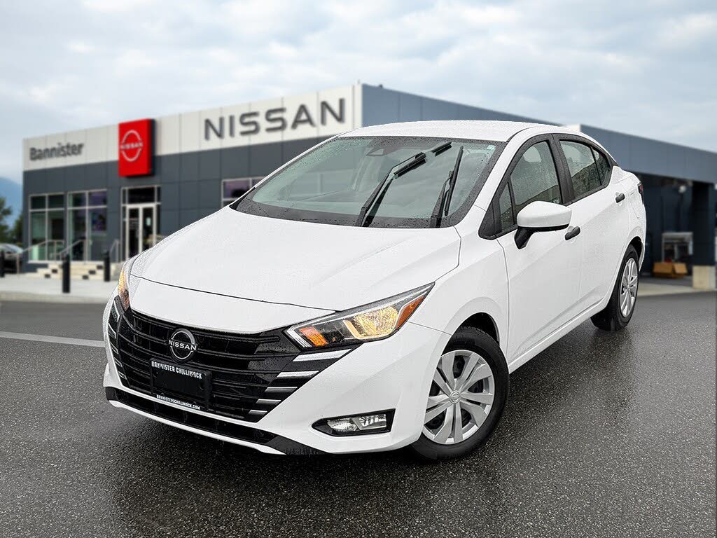 2023 Nissan Versa S FWD