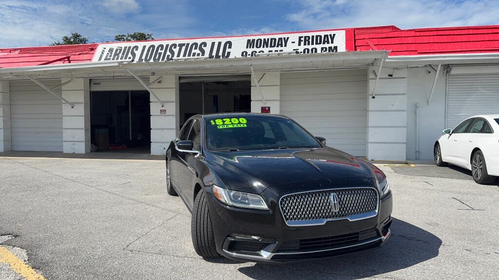 2017 Lincoln Continental Livery FWD