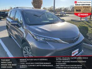 Toyota Sienna XLE 7-Passenger FWD