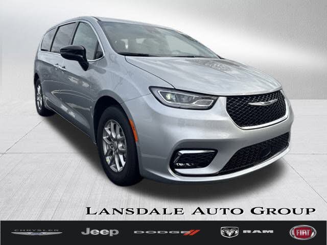 2026 Chrysler Pacifica Select FWD