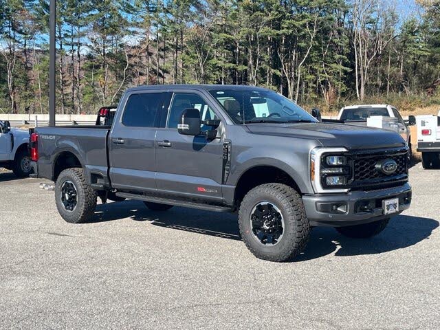 2026 Ford F-250 Super Duty Lariat Crew Cab 4WD