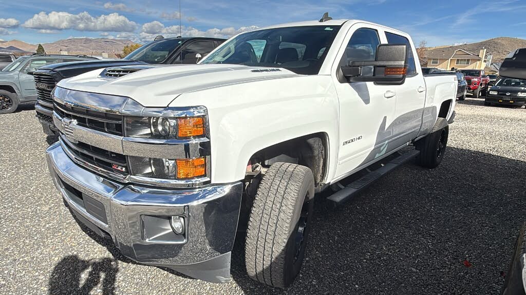 2019 Chevrolet Silverado 2500HD LT Crew Cab 4WD